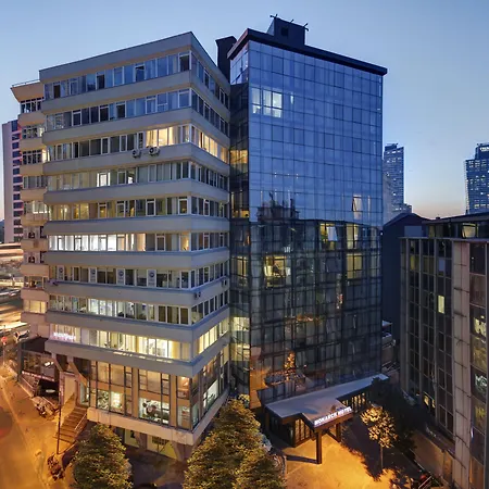 Hotel White Monarch 4*