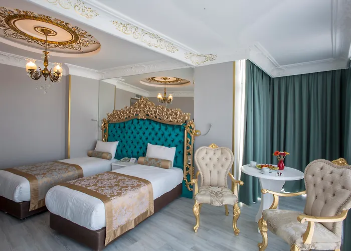 White Monarch Istambul