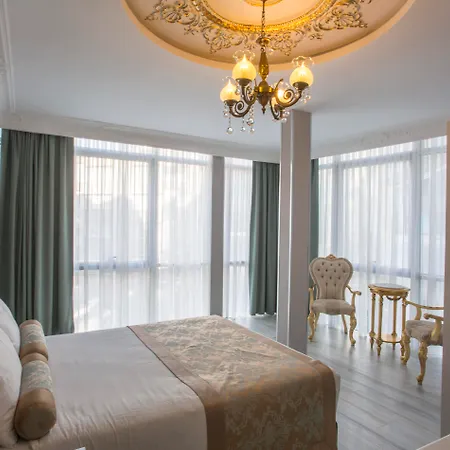 White Monarch 4* イスタンブール