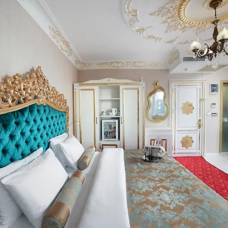 White Monarch Hotel