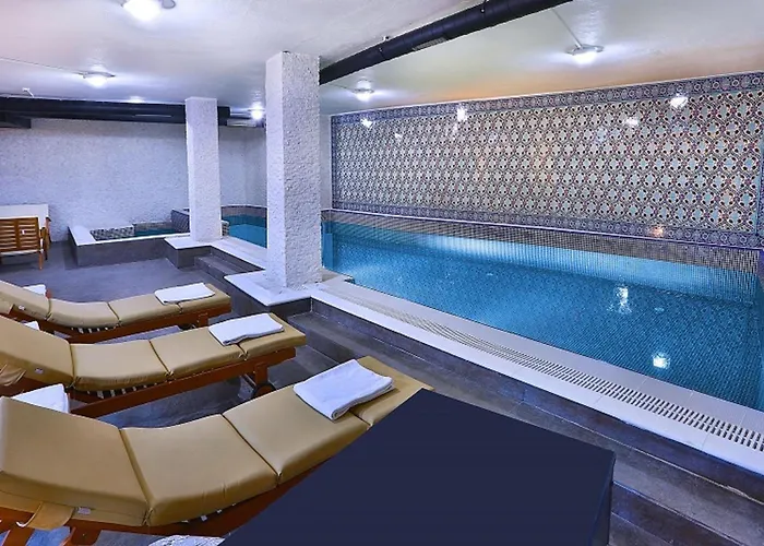 White Monarch 4* Istambul