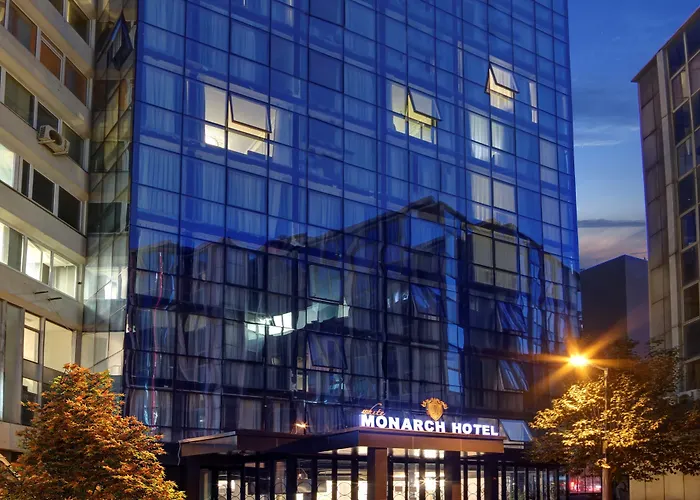 Hotel White Monarch 4*