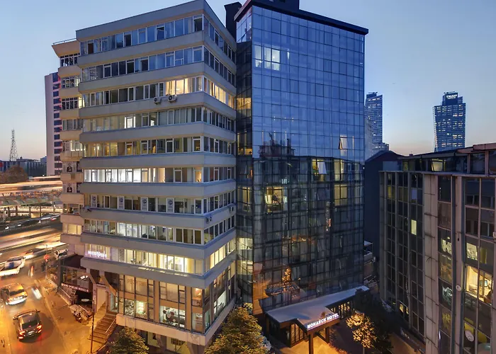 Hotel White Monarch 4*