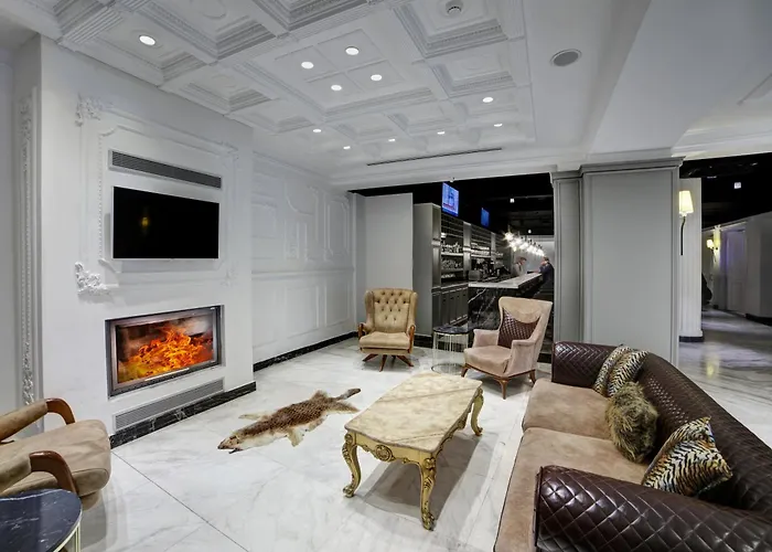 Hotell White Monarch