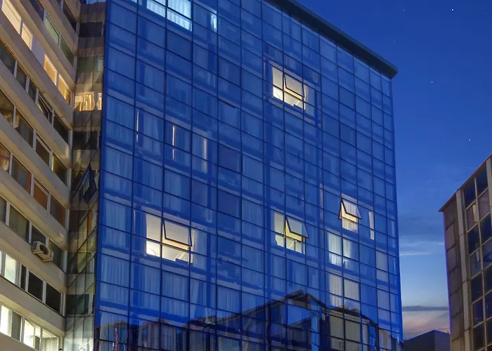 Hotell White Monarch 4*