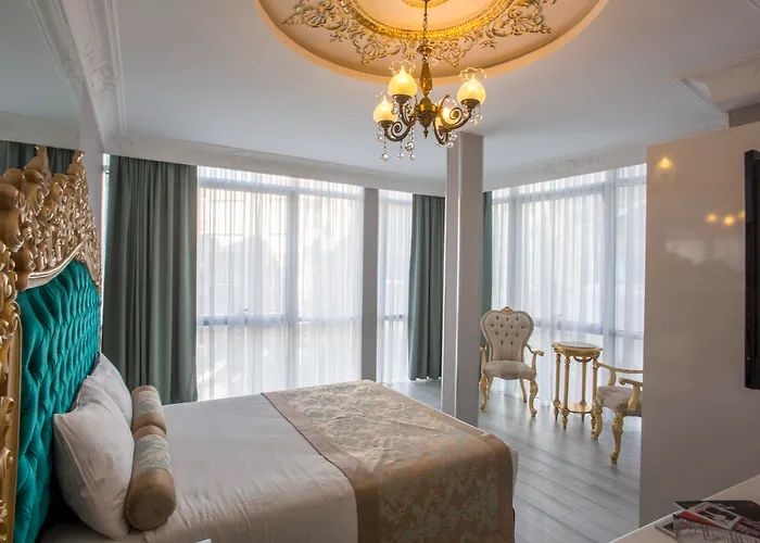 White Monarch 4* Istanbul