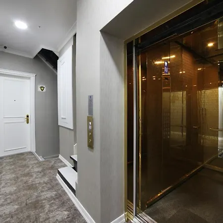 White Monarch 이스탄불